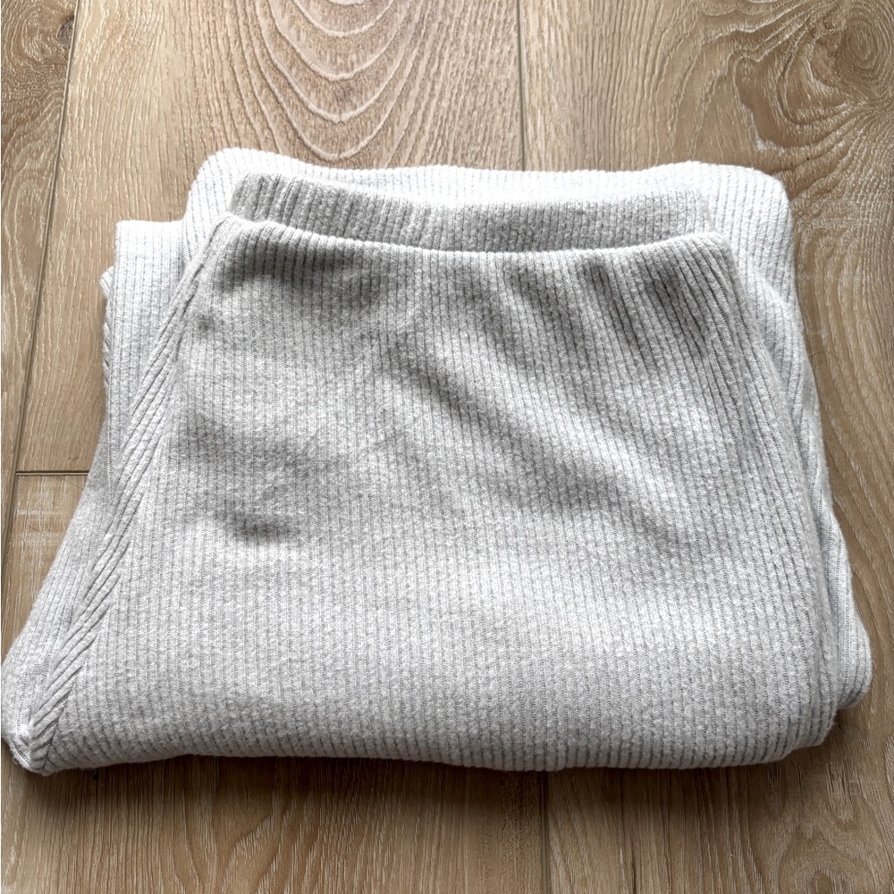Hollister women’s sleep pants